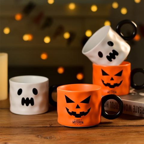  (ORDER)  Cốc Gốm Hình Bí Ngô – Quà Tặng Halloween / Giáng Sinh Cao Cấp PK250054 