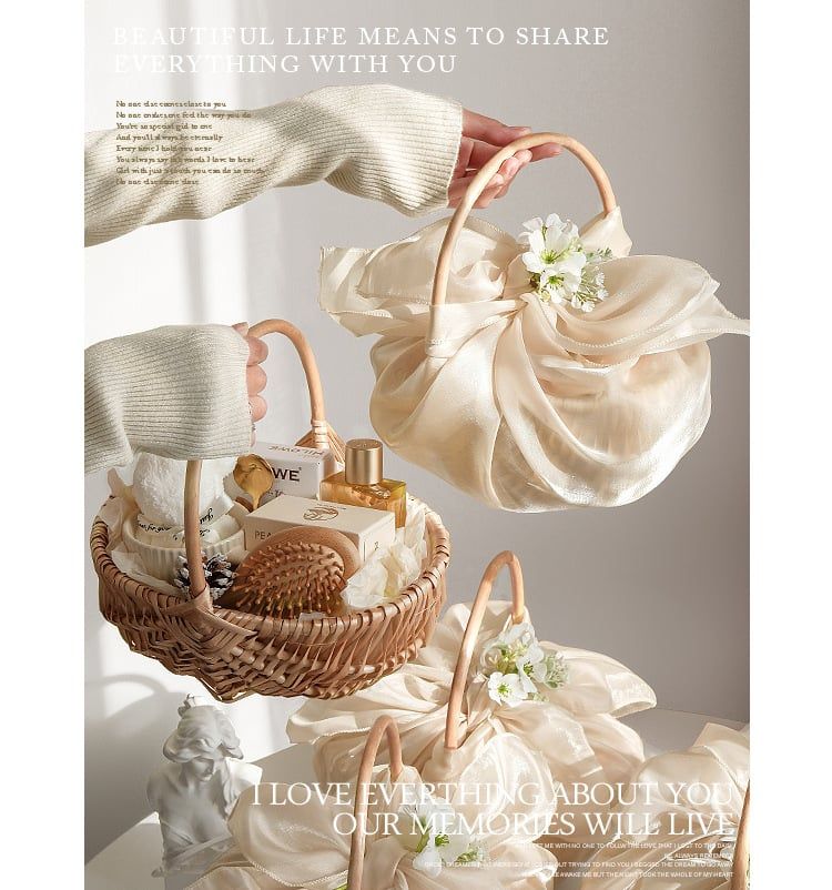  (ORDER)Giỏ quà xách tay nàng thơ kèm voan xinh xắn PK250018 