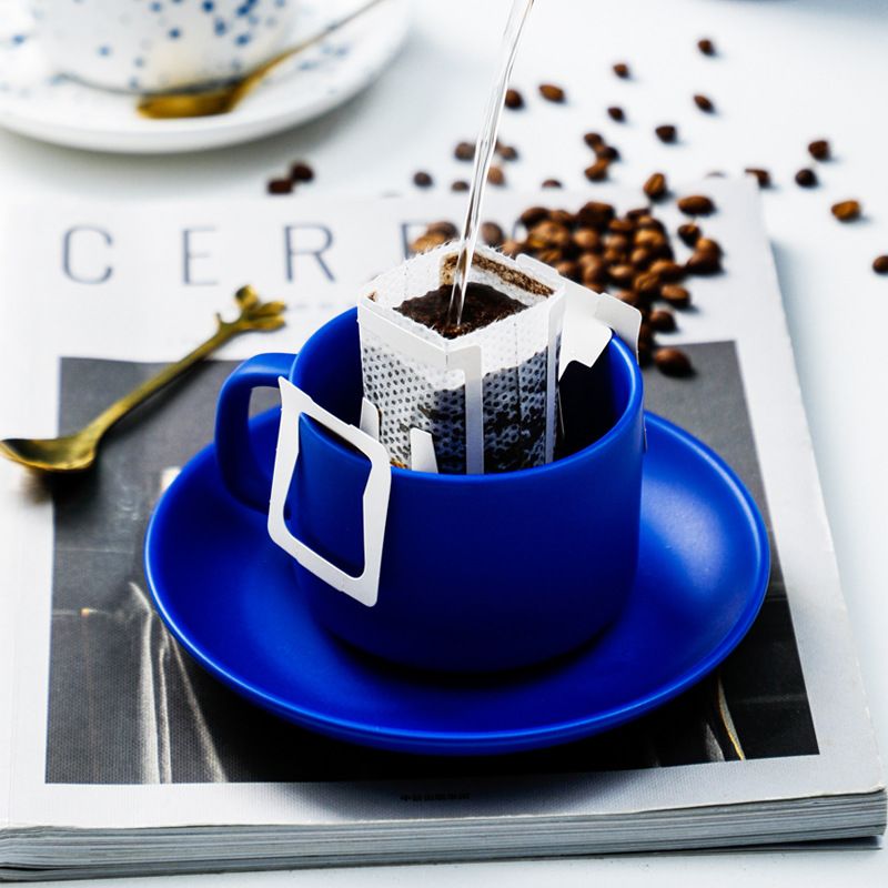  Bộ Tách Cà Phê Đĩa Sứ Màu Xanh Klein – Quà Tặng Doanh Nghiệp Cao Cấp PK250053 [HÀNG ORDER 5-7 NGÀY | ÁP DỤNG ĐƠN TỪ 2 TRIỆU | CÓ THỂ IN LOGO] 