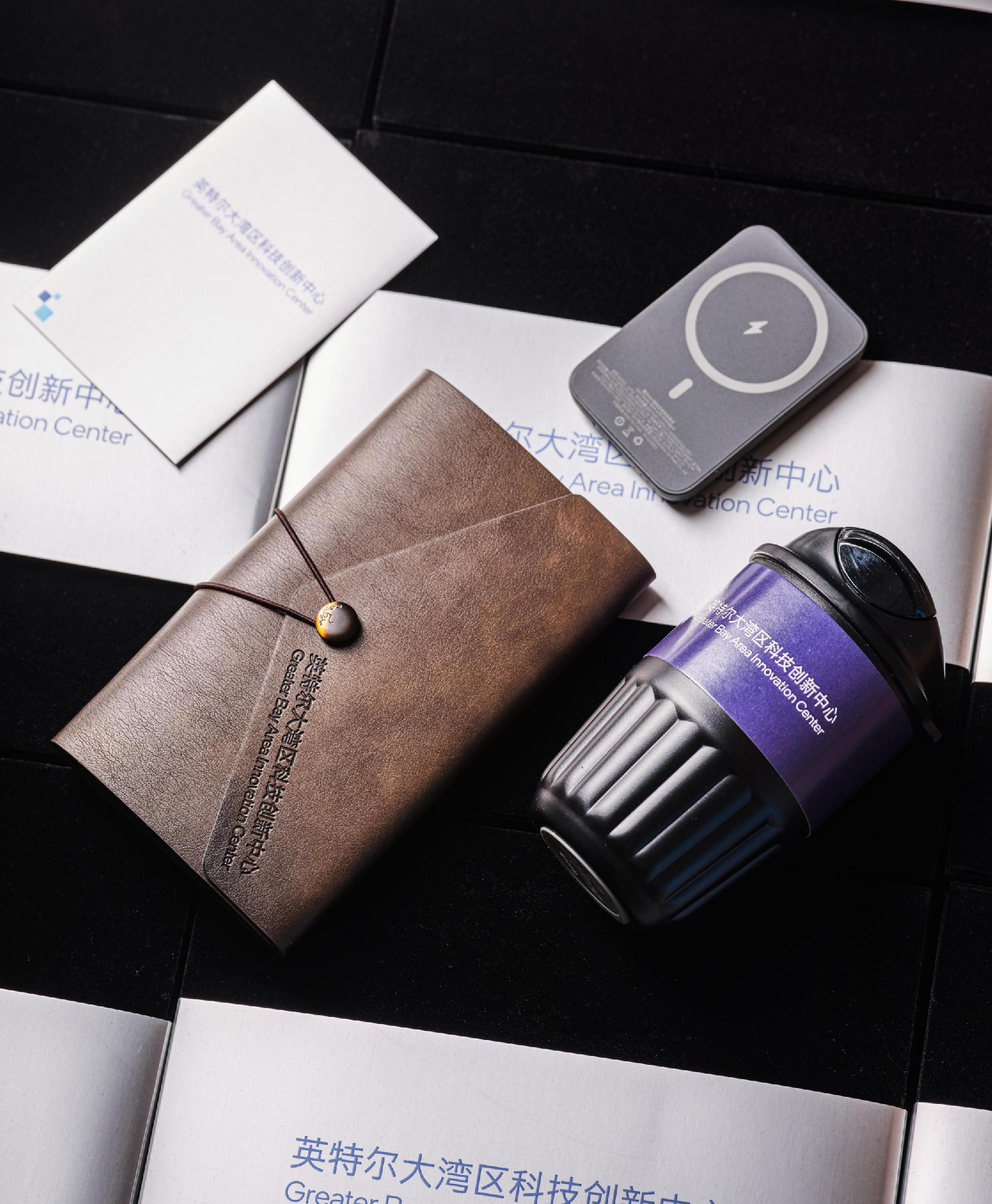  [ORDER] Hộp quà sang trọng 3in 1  PK250008 