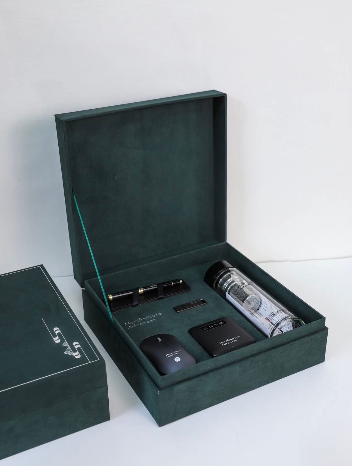  [ORDER] Hộp quà sang trọng 3in 1  PK250008 