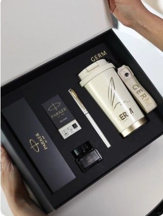  [ORDER] Hộp quà doanh nghiệp – Phong cách tối giản, retro sang trọng PK250010 