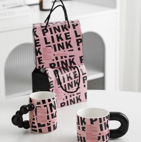  Ly Sứ Phiên Bản Black Pink cực kì dễ thương PK250027 [HÀNG ORDER 5-7 NGÀY | ÁP DỤNG ĐƠN TỪ 2 TRIỆU | CÓ THỂ IN LOGO] 