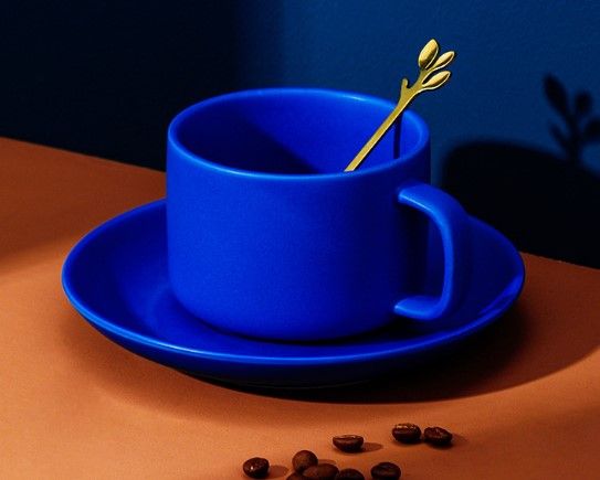  Bộ Tách Cà Phê Đĩa Sứ Màu Xanh Klein – Quà Tặng Doanh Nghiệp Cao Cấp PK250053 [HÀNG ORDER 5-7 NGÀY | ÁP DỤNG ĐƠN TỪ 2 TRIỆU | CÓ THỂ IN LOGO] 