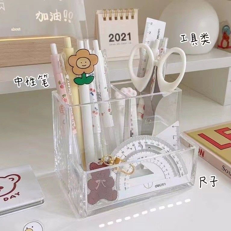 Hộp Bút Acrylic Trong Suốt 3 Ngăn - Hộp Đựng Bút Để Bàn Đa Năng, Văn Phòng Phẩm Phong Cách Đơn Giản [GIAO HÀNG 2-10 NGÀY | SỈ TỪ 2 TRIỆU | CÓ THỂ IN LOGO] 