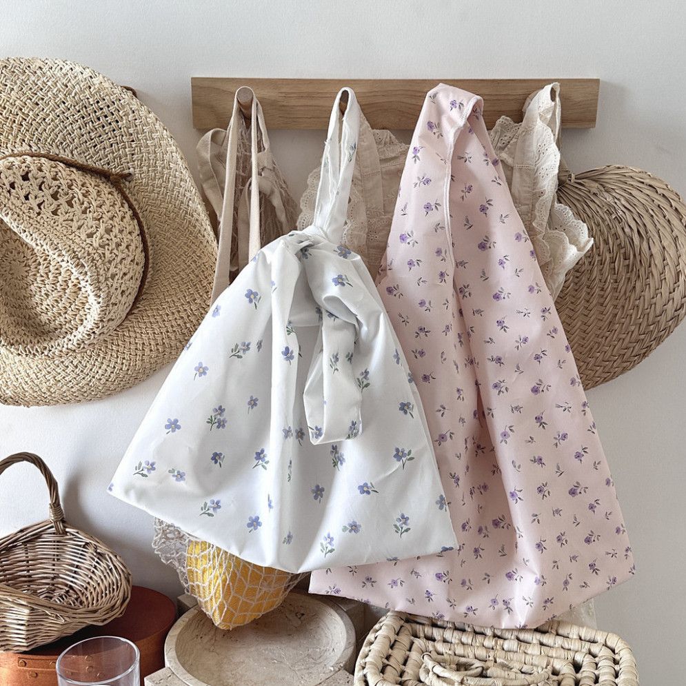  ```Túi Đựng Đồ Xách Tay Hình Hoa Trái Tim - Set 2 Túi Bảo Vệ Môi Trường``` 