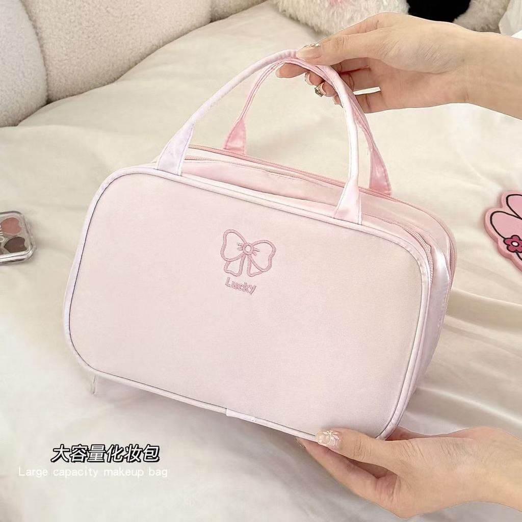  Túi Đựng Mỹ Phẩm Dung Tích Lớn 3 Ngăn - Túi Xách Tay Cho Nữ, Phụ Kiện Du Lịch, Đi Học, Làm Việc [GIAO HÀNG 2-10 NGÀY | SỈ TỪ 2 TRIỆU | CÓ THỂ IN LOGO] 