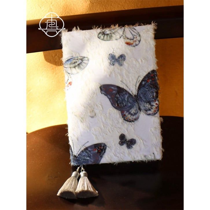  ```Bộ Sách Áo Chân Bông Lông Bướm - Sổ Tay Thủ Công Độc Đáo``` 