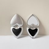  Gương Gấp Hình Trái Tim Kèm Lược Di Động - Bộ Trang Điểm Du Lịch Dễ Thương Dành Cho Nữ Và Trẻ Em [GIAO HÀNG 2-10 NGÀY | SỈ TỪ 2 TRIỆU | CÓ THỂ IN LOGO] 