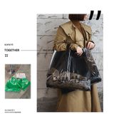  Túi xách nhựa mờ màu xanh lá cây bao bì màu lạnh cho cửa hàng quà tặng quần áo thời trang 