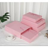  Hộp  cứng quà tặng màu hồng thanh lịch, chất liệu bền bỉ Q1557 