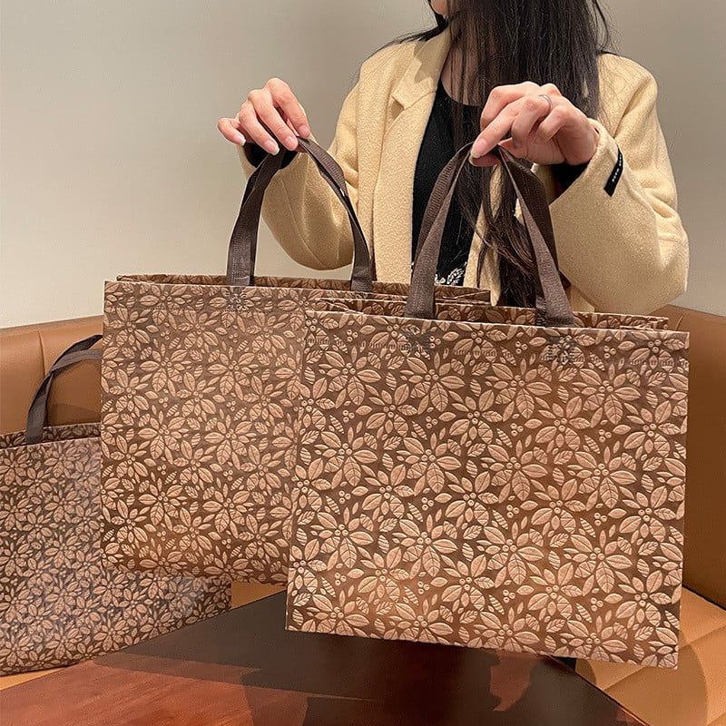  Túi xách vải không dệt dập nổi maple leaf đựng quần áo phụ nữ bao bì mua sắm 