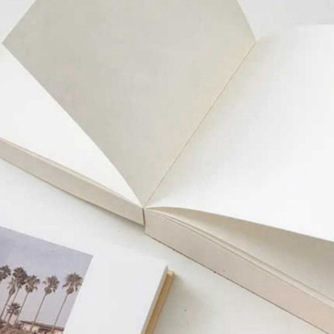  Giấy Chú Giải 400 Tờ - Màu Trắng/Nâu, Kích Thước 8x8 CM, Dễ Xé, Hoàn Hảo Cho Việc Ghi Chú. 