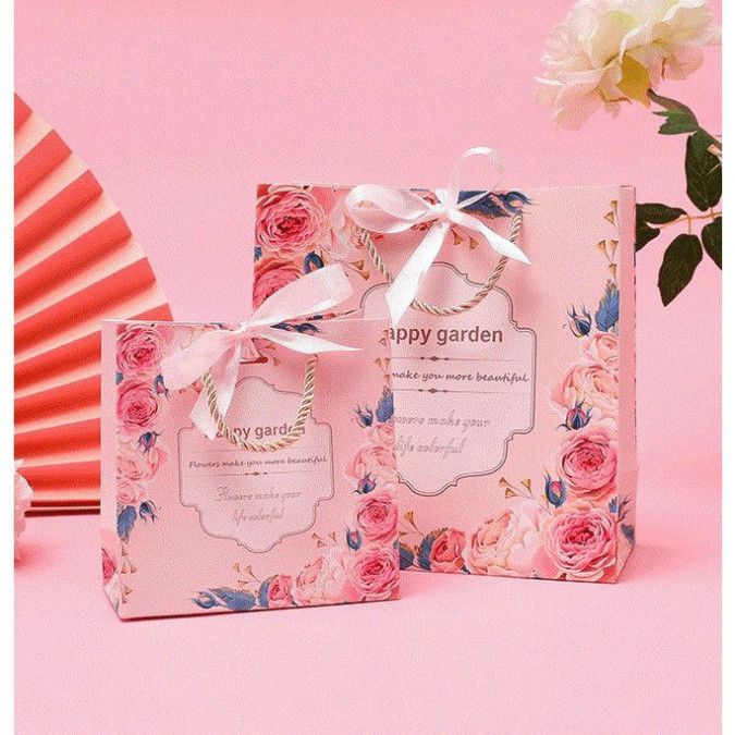  Túi giấy sang trọng in hoa hồng, kèm nơ ruy băng – Mẫu Q1546 