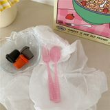  Bộ Dĩa, Thìa Tráng Miệng Họa Tiết Caro Phong Cách Pháp Cổ Điển - Đạo Cụ Chụp Ảnh Đồ Ăn Nữ Tính, Bán Buôn [GIAO HÀNG 2-10 NGÀY | SỈ TỪ 2 TRIỆU | CÓ THỂ IN LOGO] 