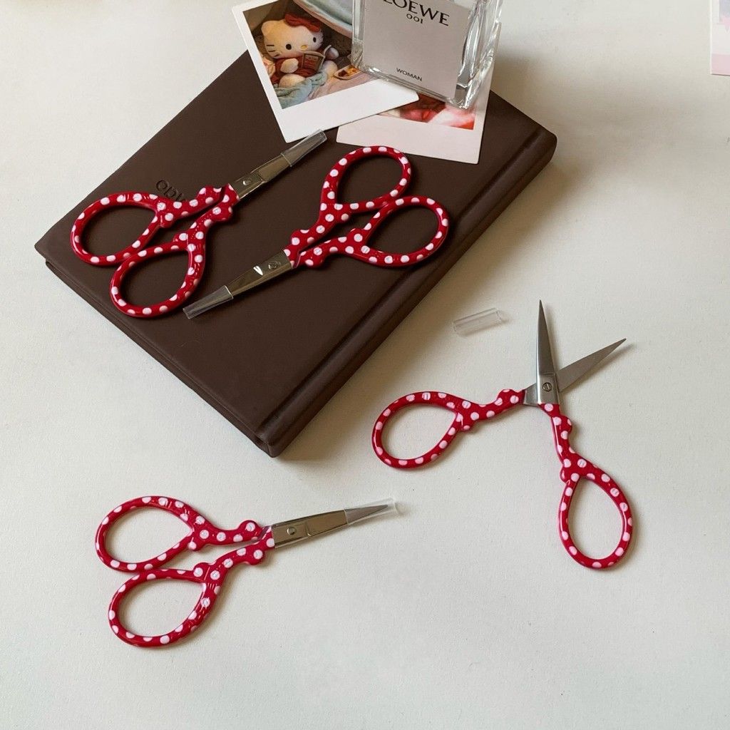  Kéo Cắt Thép Không Gỉ Đầu Thêu Mini Cầm Tay Gia Dụng [GIAO HÀNG 2-10 NGÀY | SỈ TỪ 2 TRIỆU | CÓ THỂ IN LOGO] 
