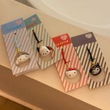 ```(ĐẶT TRƯỚC) Sách Nhỏ Đỏ Dễ Thương Kèm Chó Sanrio Pacha, Mặt Dây Chuyền & Túi Độc Đáo``` 