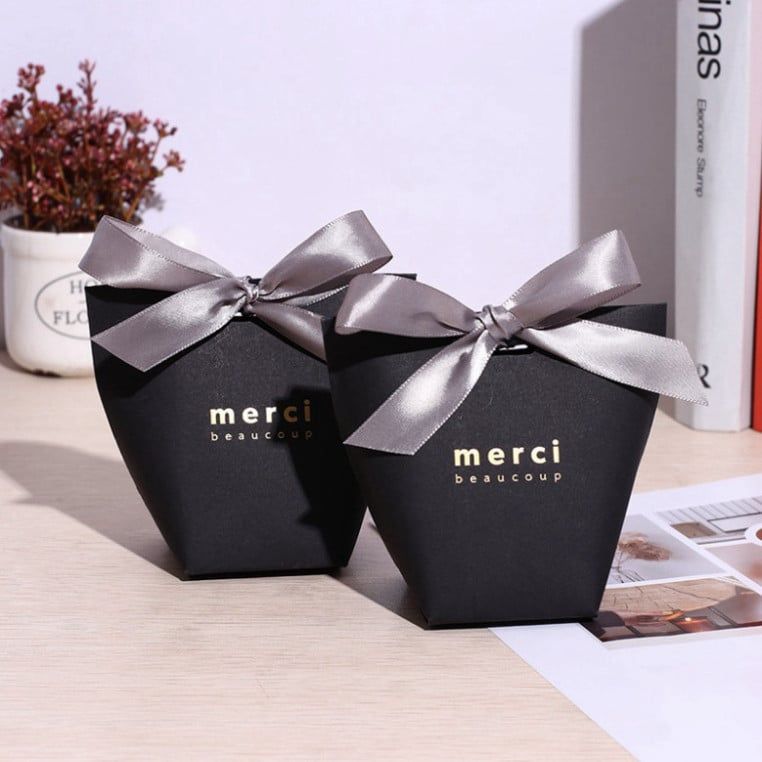  Bộ 20 Túi Giấy Mini Đáng Yêu (Có Nơ) - Kích Thước 5.7x6x10 cm, Hoàn Hảo Cho Quà Tặng! 