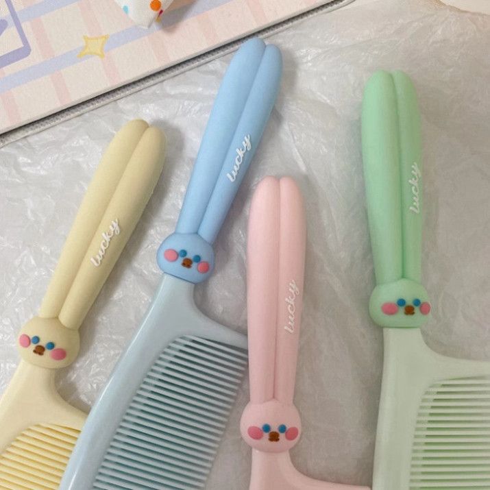  Lược mini Classy PK1563 2 màu – Thiết kế gọn nhẹ, tiện dụng cho mọi người! 