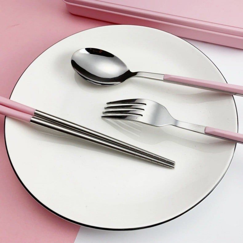  Bộ 3 Muỗng Đũa Nĩa Inox304 Có Hộp Đựng Cao Cấp Màu Pastel [GIAO HÀNG 2-10 NGÀY | SỈ TỪ 2 TRIỆU | CÓ THỂ IN LOGO] 