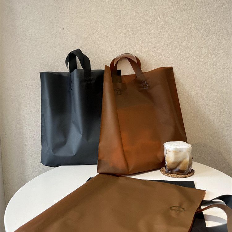  Túi nhựa mờ cao cấp in logo, túi packaging shop thời trang 