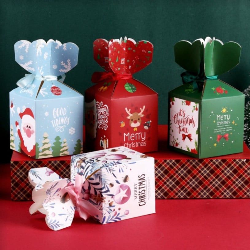  ```Hộp Quà Giáng Sinh Gấp Hình Kẹo 9.5x8x8cm, Ruy Băng Sang Trọng, Họa Tiết Noel Q765 (ClassyZ)``` 