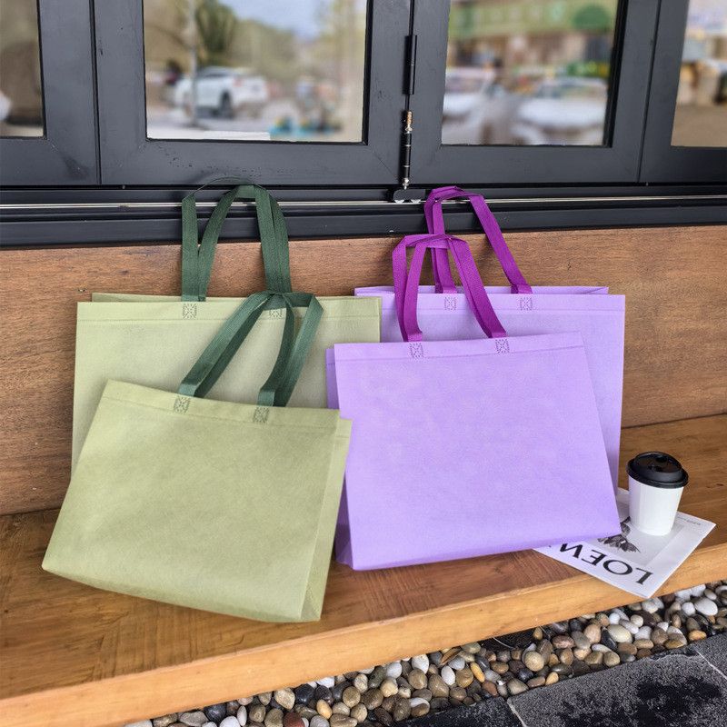  Túi Vải Không Dệt Xách Tay Bảo Vệ Môi Trường Cho Shop Quần Áo In Sỉ 