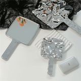  Gương Cầm Tay Cổ Điển Được Yêu Thích - Đặt Trước Ngay Hôm Nay! 