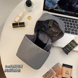  Túi Đựng Mỹ Phẩm Dạng Đứng Nhỏ Gọn Cho Nữ Đựng Nước Hoa Hồng, Sữa Dưỡng, Tinh Chất [GIAO HÀNG 2-10 NGÀY | SỈ TỪ 2 TRIỆU | CÓ THỂ IN LOGO] 