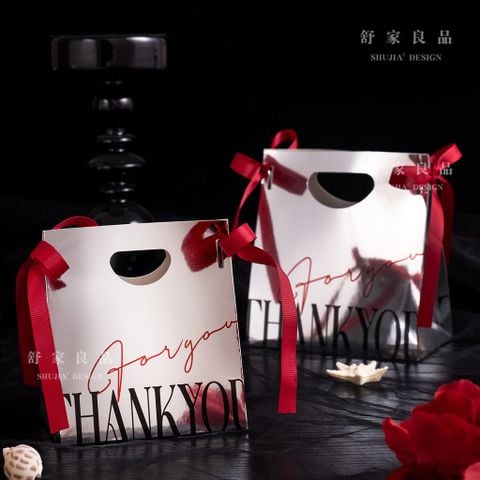  Hộp kẹo cưới cao cấp mặt gương bạc - Quà tặng khách mời [GIAO HÀNG 2-10 NGÀY | SỈ TỪ 2 TRIỆU | CÓ THỂ IN LOGO] 