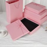  Hộp  cứng quà tặng màu hồng thanh lịch, chất liệu bền bỉ Q1557 