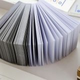  Giấy Chú Giải 400 Tờ - Màu Trắng/Nâu, Kích Thước 8x8 CM, Dễ Xé, Hoàn Hảo Cho Việc Ghi Chú. 