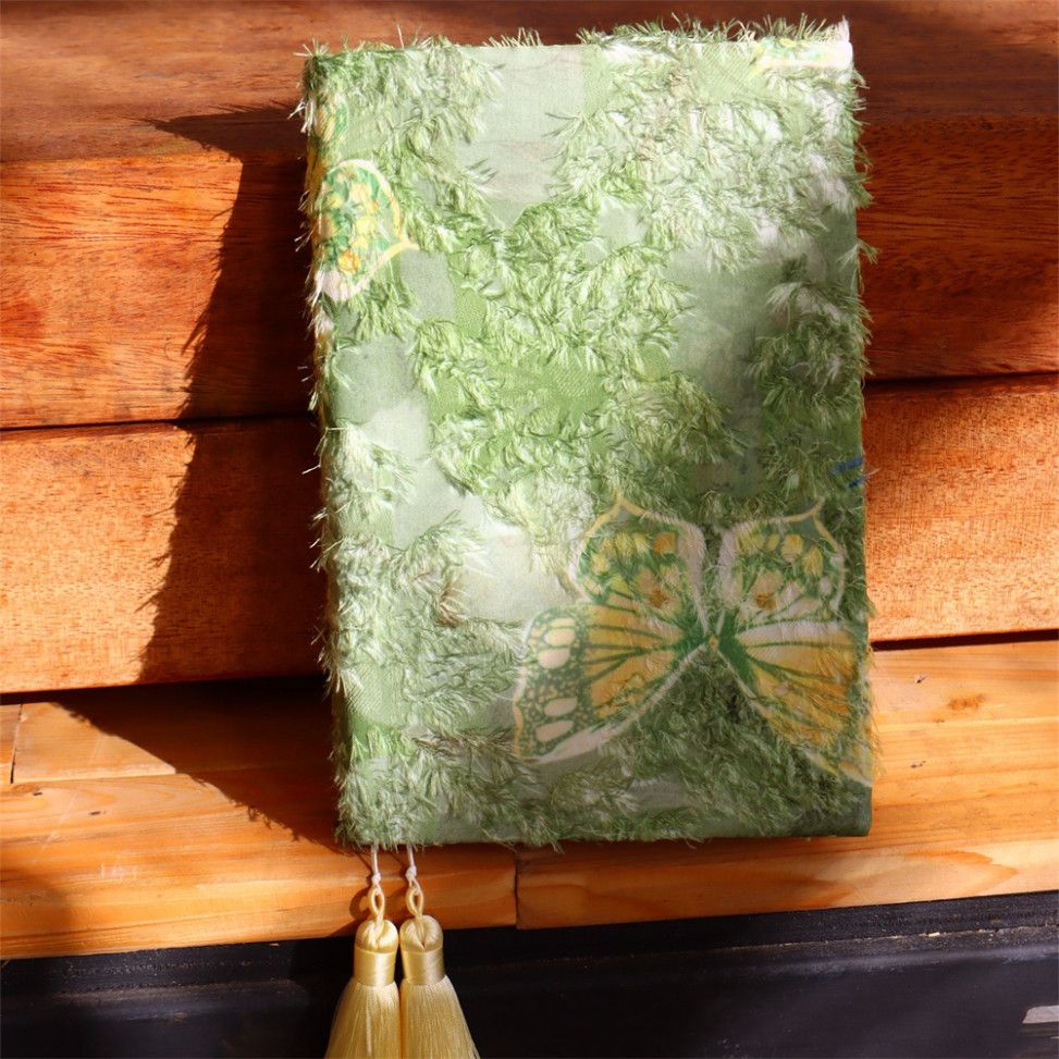  ```Bộ Sách Áo Chân Bông Lông Bướm - Sổ Tay Thủ Công Độc Đáo``` 