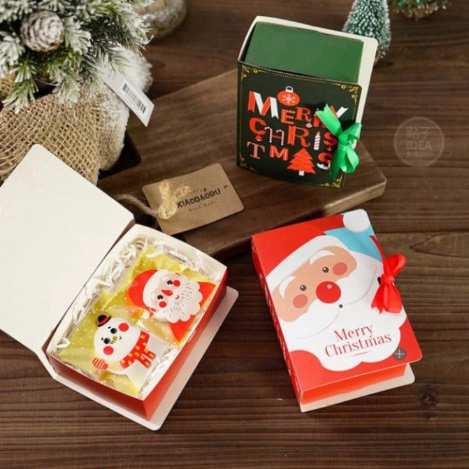  Bộ 5 Hộp quà Giáng Sinh Classy - Hình Ông Già Noel với Ruy băng 8x4,5x12cm Q766 