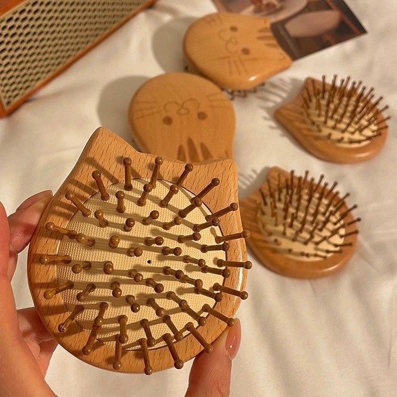 Lược Khí Nén Gỗ Sồi Mini Cho Mèo Tiện Mang Theo [GIAO HÀNG 2-10 NGÀY | SỈ TỪ 2 TRIỆU | CÓ THỂ IN LOGO] 