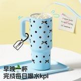  Cốc giữ nhiệt gia dụng dung tích lớn có tay cầm kiểu dáng thời thượng 