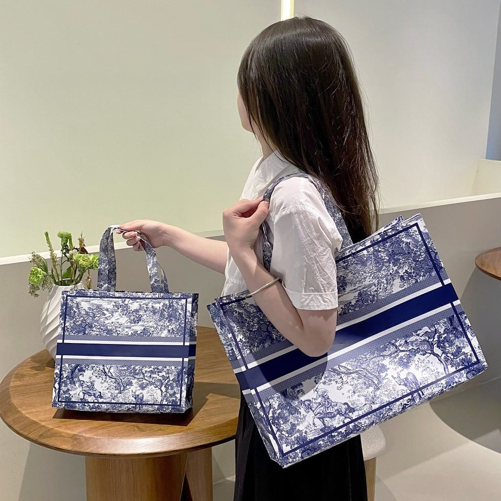  (HÀNG ĐẶT TRƯỚC) 10 Túi Xách Vải Không Dệt Cao Cấp Đựng Quần Áo, Quà Tặng, Mua Sắm Cho Nữ [GIAO HÀNG 2-10 NGÀY | SỈ TỪ 2 TRIỆU | CÓ THỂ IN LOGO] 