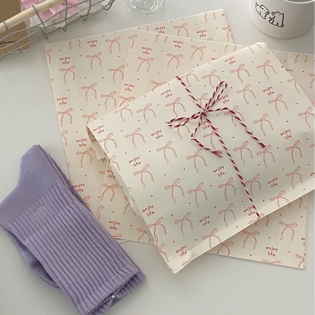  Túi Giấy Kraft Trắng Hình Nơ Phong Cách Hàn Quốc - Bao Bì Quà Tặng Dày Dặn Đựng Đồ Ăn, Bánh Kẹo [GIAO HÀNG 2-10 NGÀY | SỈ TỪ 2 TRIỆU | CÓ THỂ IN LOGO] 