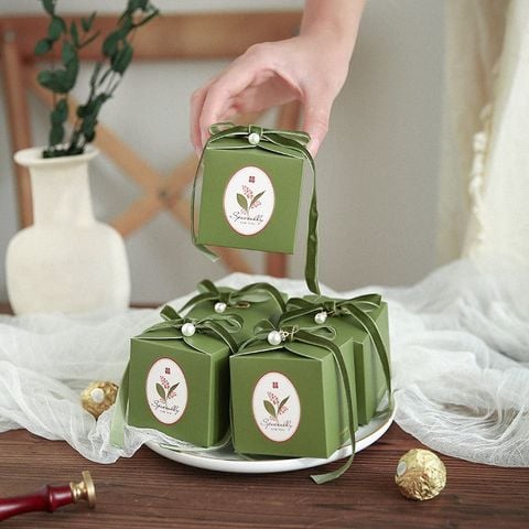  Hộp kẹo cưới hộp vuông giấy sáng tạo - Hộp quà rỗng, bán buôn [GIAO HÀNG 2-10 NGÀY | SỈ TỪ 2 TRIỆU | CÓ THỂ IN LOGO] 