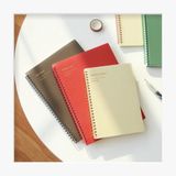  Sổ tay A5 80 trang bìa mờ phong cách retro tối giản, lý tưởng để ghi chép. 