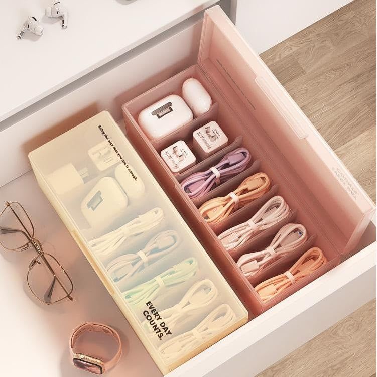  Hộp Đựng Dây Cáp Sạc PP Nhiều Màu Sắp Xếp Dây Điện Gọn Gàng [GIAO HÀNG 2-10 NGÀY | SỈ TỪ 2 TRIỆU | CÓ THỂ IN LOGO] 