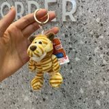  ```
Combo Đáng Yêu: Bộ 2 Búp Bê Chiên Lông Sư Tử & Hổ Móc Khóa Dễ Thương, Quà Tặng Độc Đáo``` 