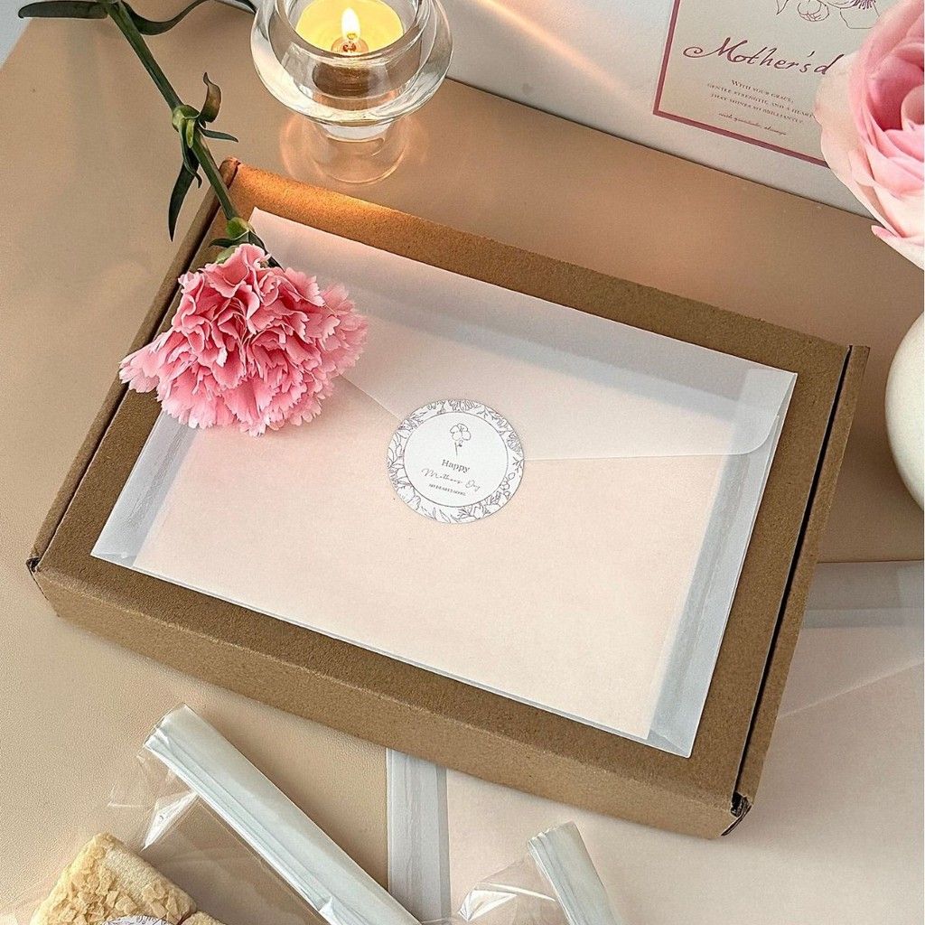  Giấy dán hình tròn ngày của mẹ bao bì quà tặng nền tím nhẹ nhàng 