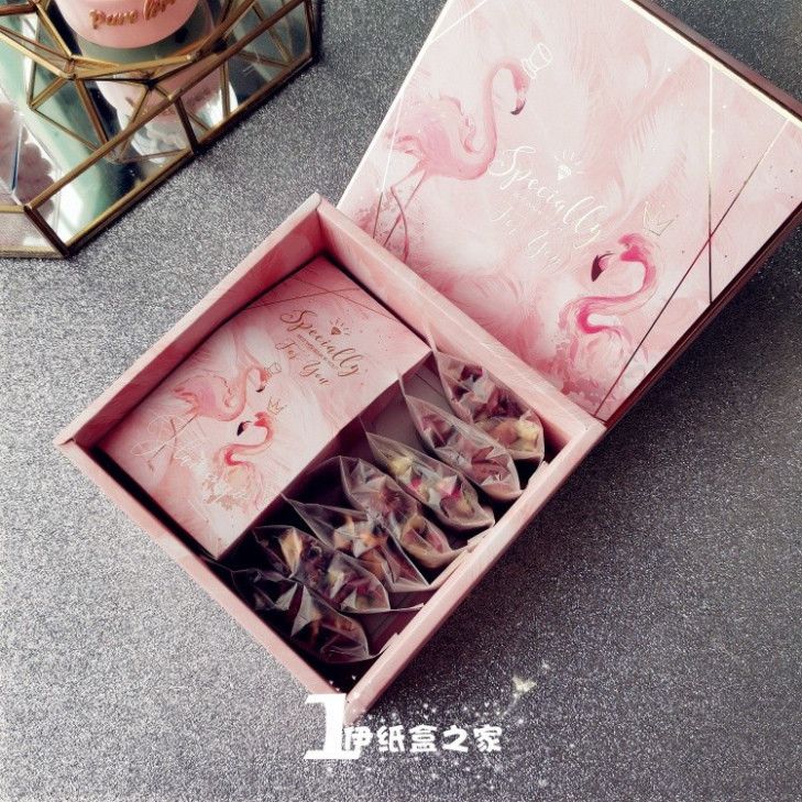  Bộ 10 Túi Giấy và Hộp Quà Gập Sẵn Họa Tiết Hồng Hạc - Đựng Nước Hoa, Quần Áo, Mỹ Phẩm Q959 