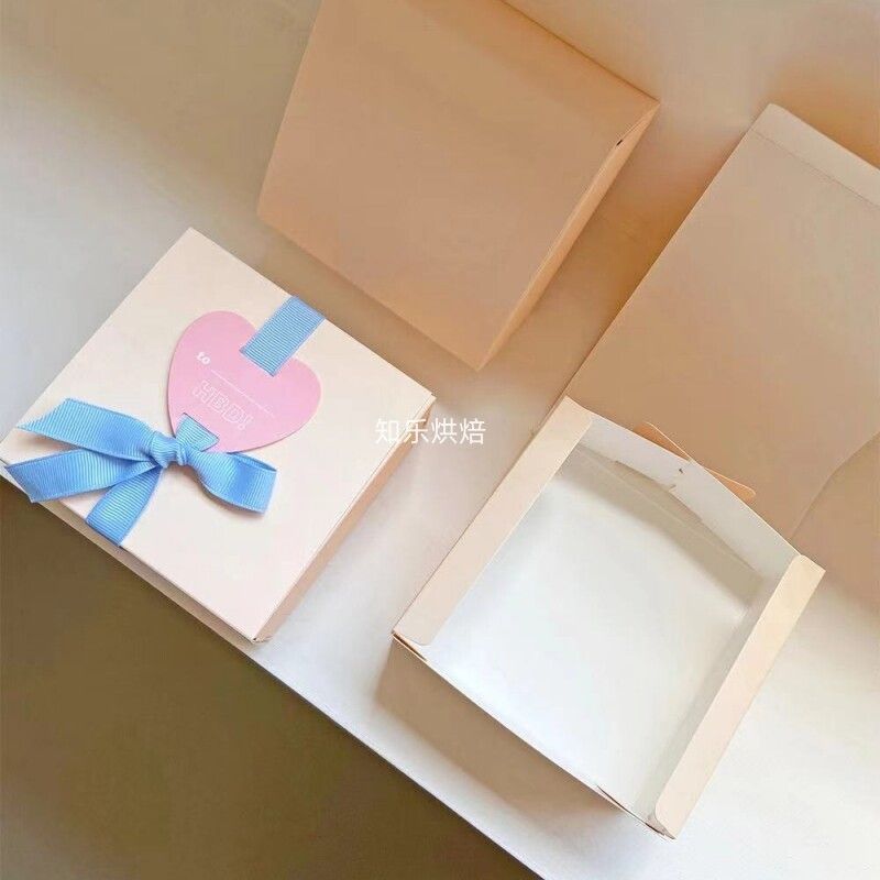  Hộp đựng bánh quy và bánh ngọt, hộp packaging tiệm bánh cao cấp 