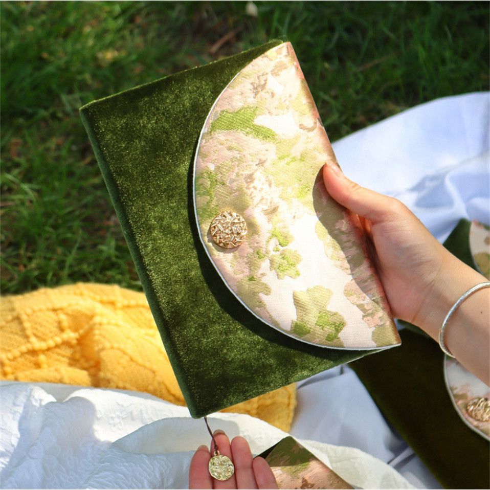  Sổ Tay AA Bìa Cứng Quà Tặng [GIAO HÀNG 2-10 NGÀY | SỈ TỪ 2 TRIỆU | CÓ THỂ IN LOGO] 