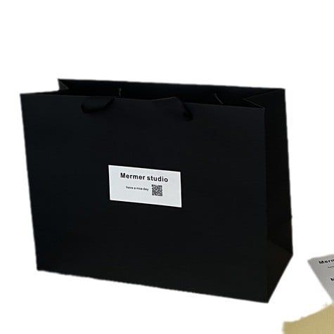  Túi tote túi mua sắm màu đen đơn giản số lượng nhỏ giấy kraft cao cấp 