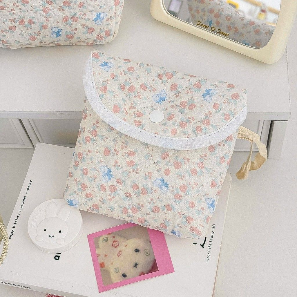  Bộ 2 Túi Đựng Mỹ Phẩm/Phụ Kiện Vải Họa Tiết Hoa Hồng - Túi Xách Tay Đa Năng, Giá Trị Cao, Dễ Thương [GIAO HÀNG 2-10 NGÀY | SỈ TỪ 2 TRIỆU | CÓ THỂ IN LOGO] 