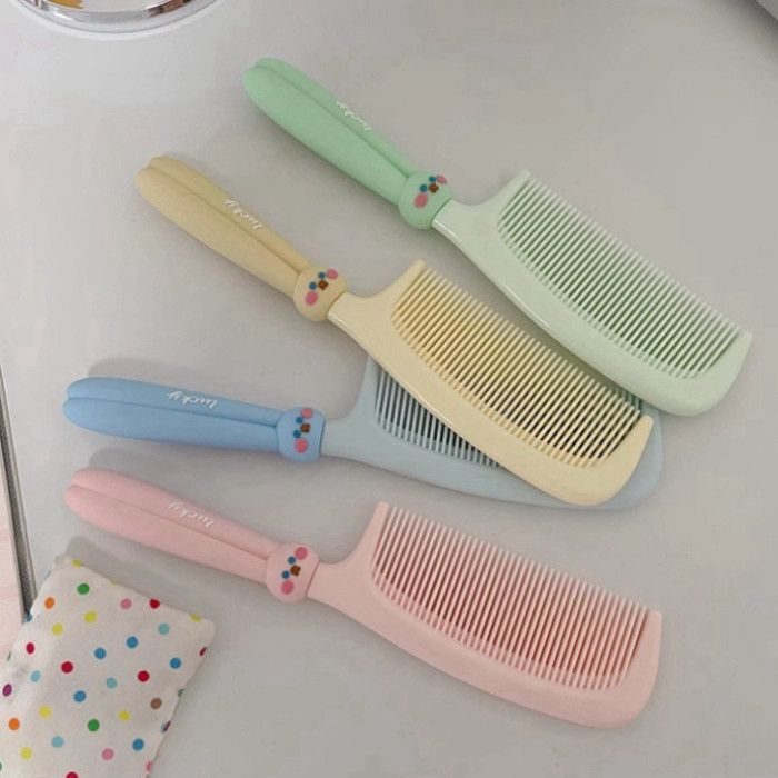  Lược mini Classy PK1563 2 màu – Thiết kế gọn nhẹ, tiện dụng cho mọi người! 