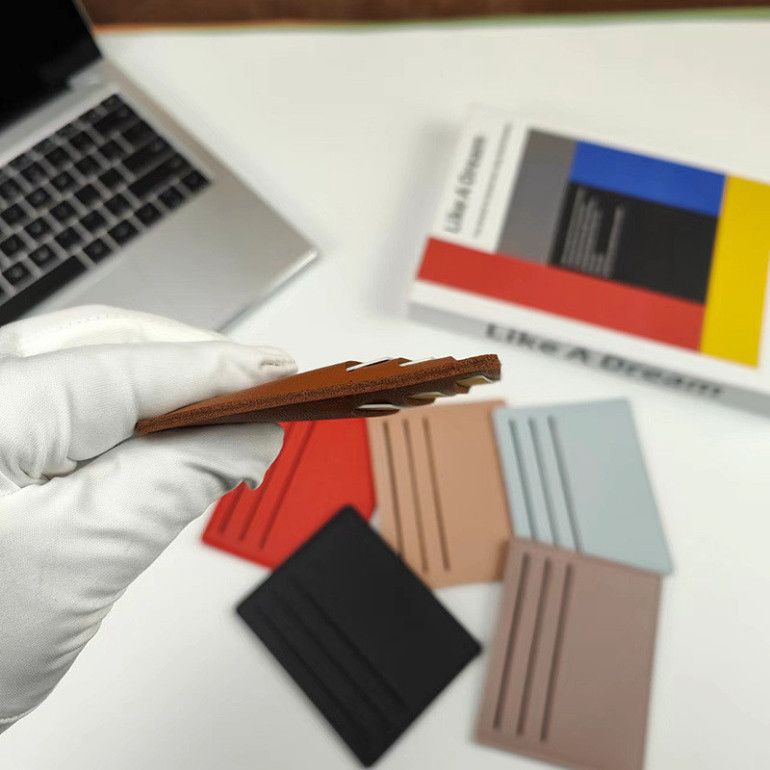  ```ĐẶT TRƯỚC: 10 Túi Thẻ Ngắn Nữ Thiết Kế Tối Giản``` 